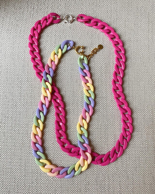 GAUDY necklace