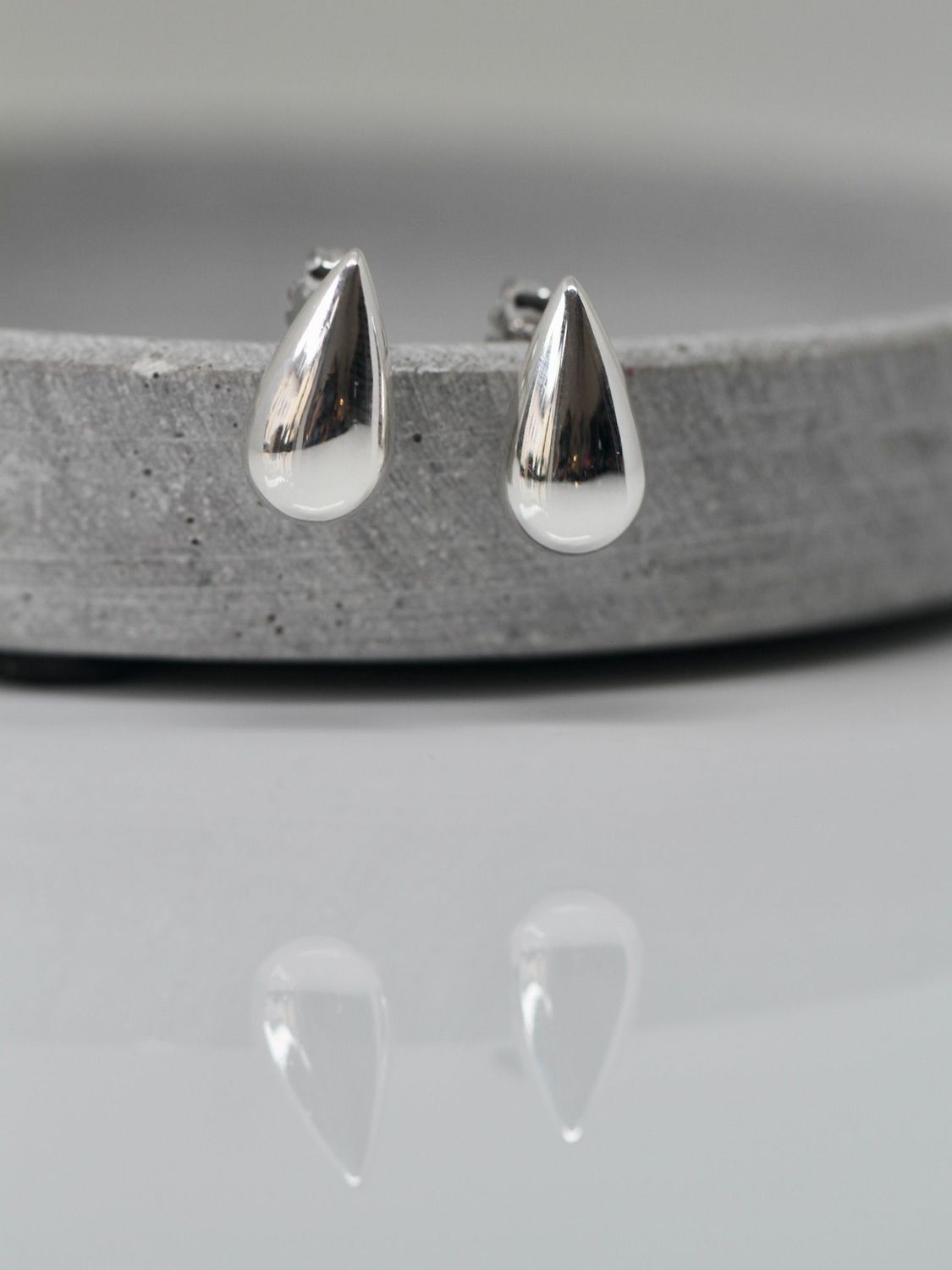 LIQUID earrings ***