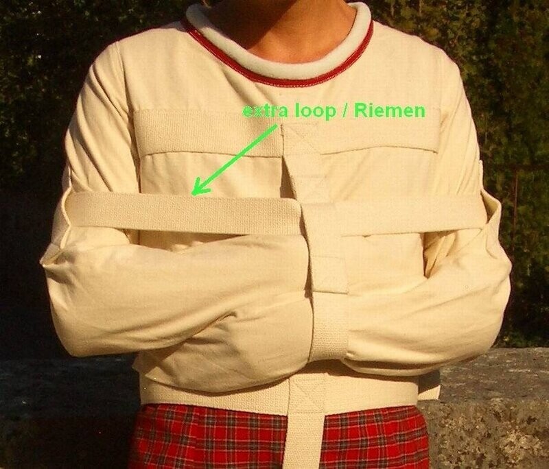 Zwangsjacke straightjacket KB-8118-R bound edition