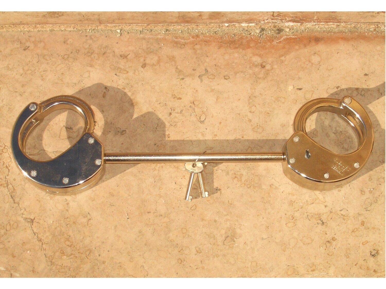 Handschellen handcuff Clejuso 15 - 90 cm Stange Handschellen handcuff Clejuso 15 - 90 cm Stange