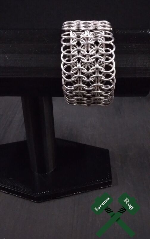 chain armband