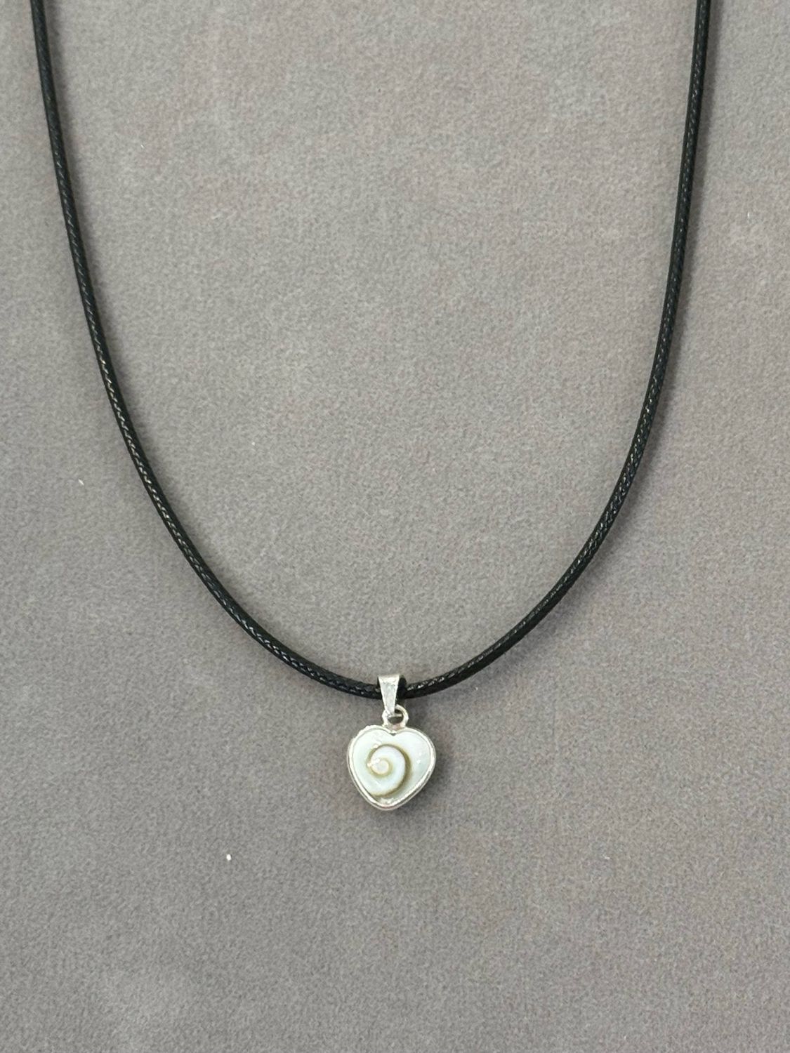 Pendentif cœur œil de Shiva et argent