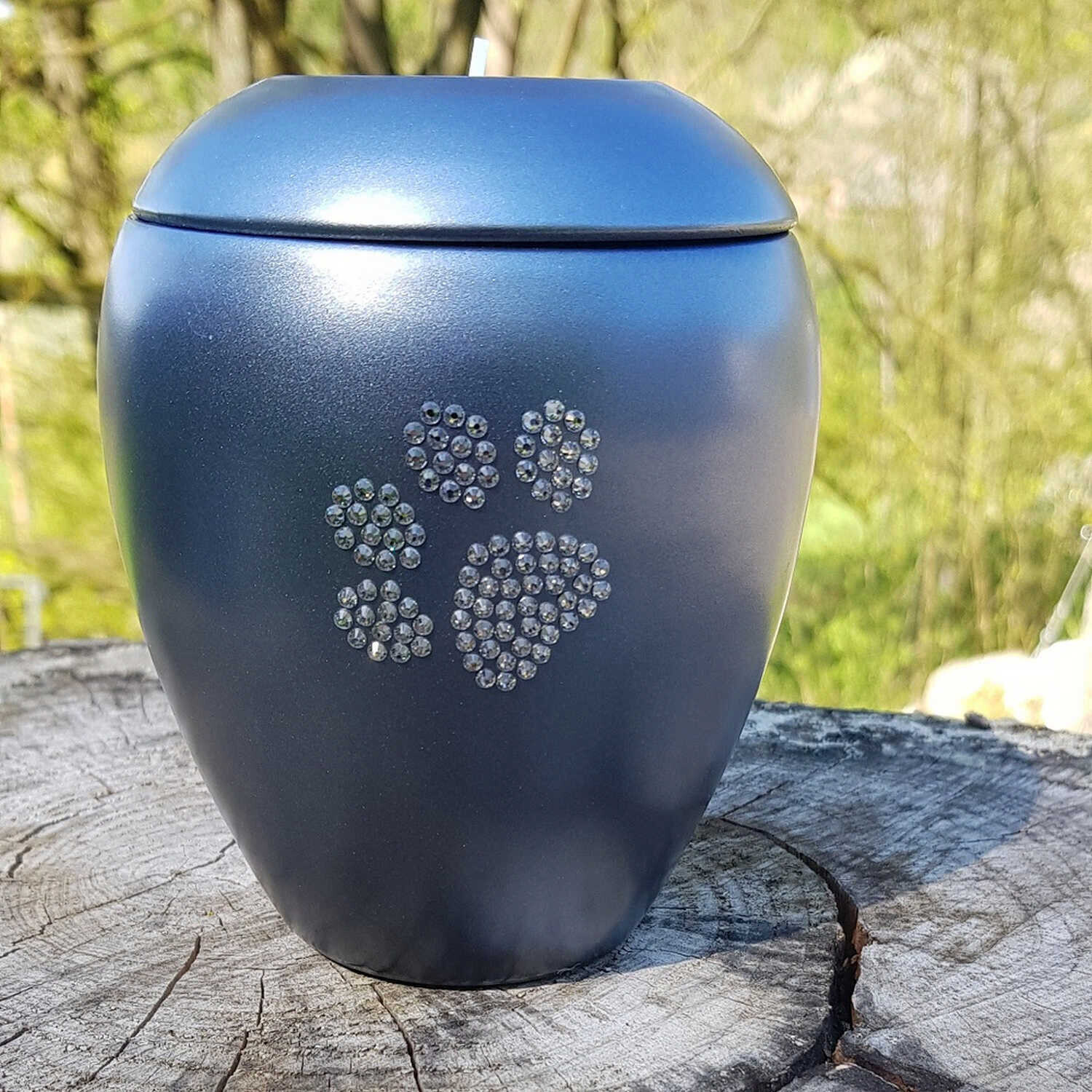 Urne Swarovski mit Windlicht