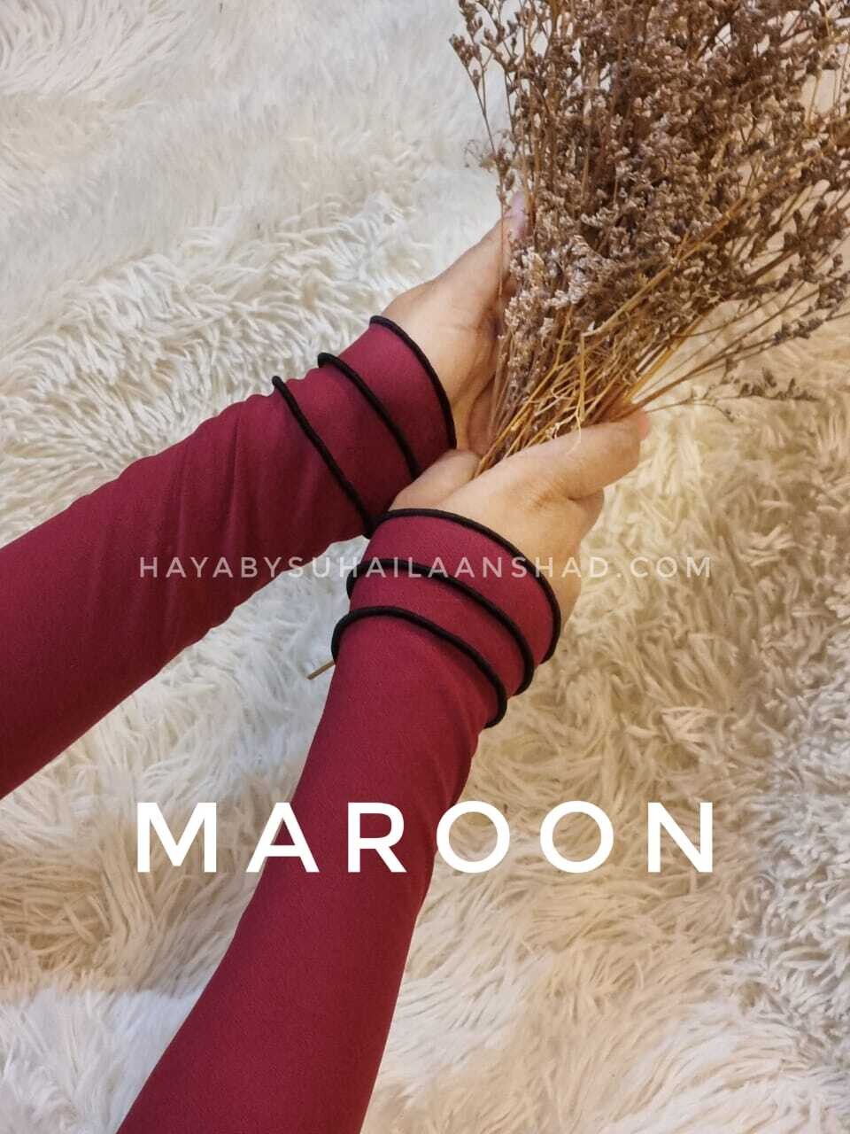 3 Layer Ruffle Hand Socks Maroon