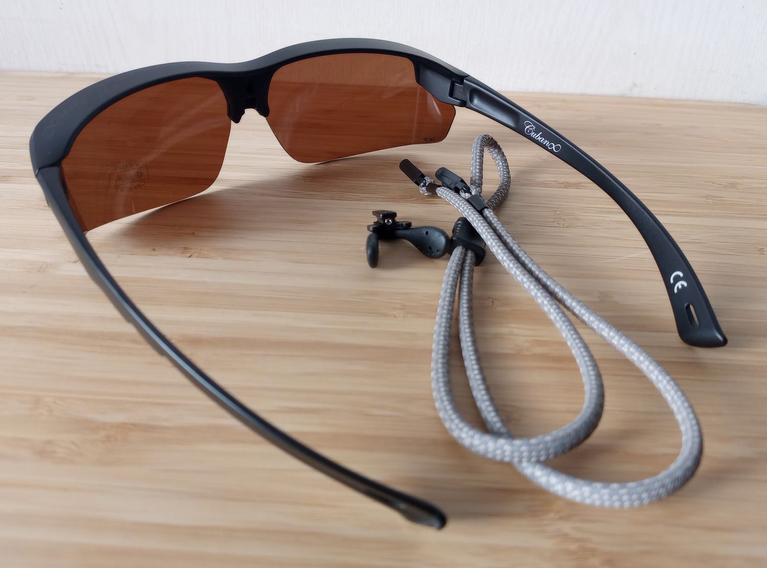 Cuban 8 OG black/brown Cat. 3 Cuban 8 OG black/brown Cat. 3