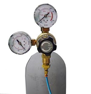 Optional CO2 gas regulator (regulates gas pressure from the gas cylinder to the incubator)