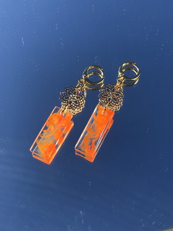 Mandala R (in orange)