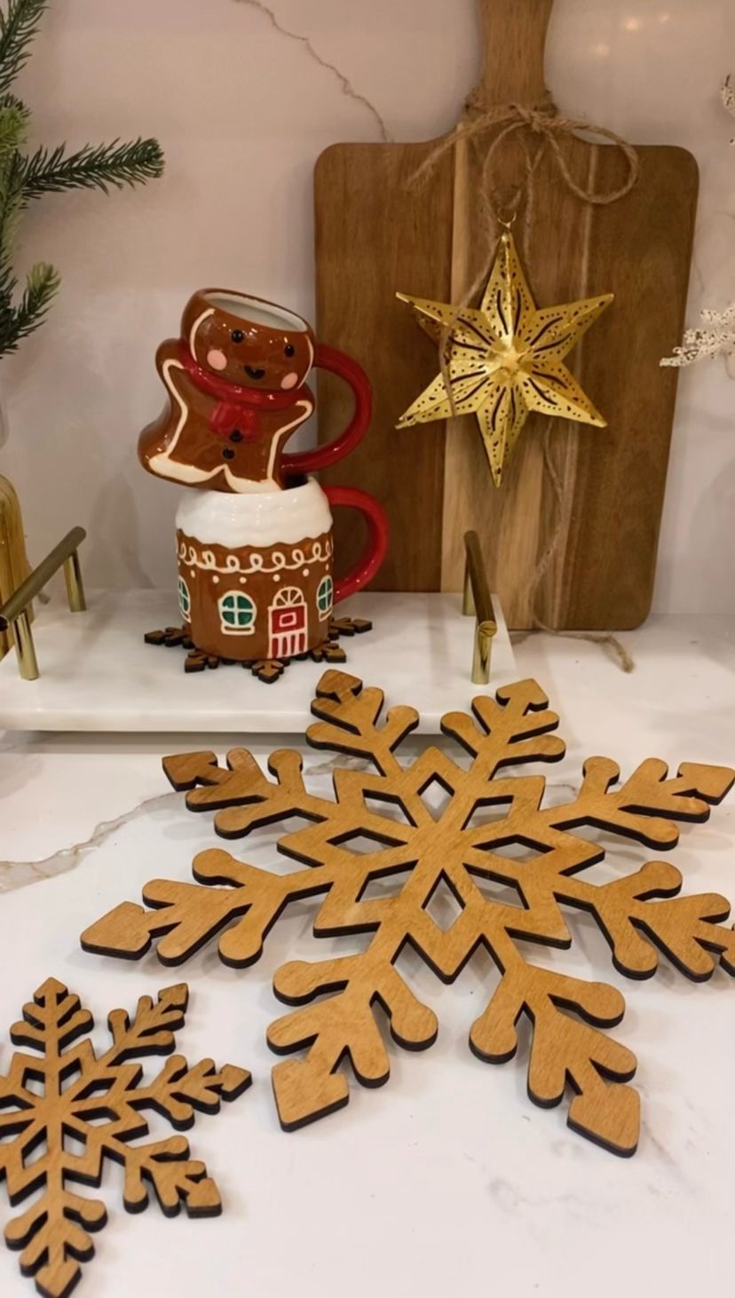 Snow Flake Board, Winter Kitchen Decor, Kitchen Decor, Charcuterie Board