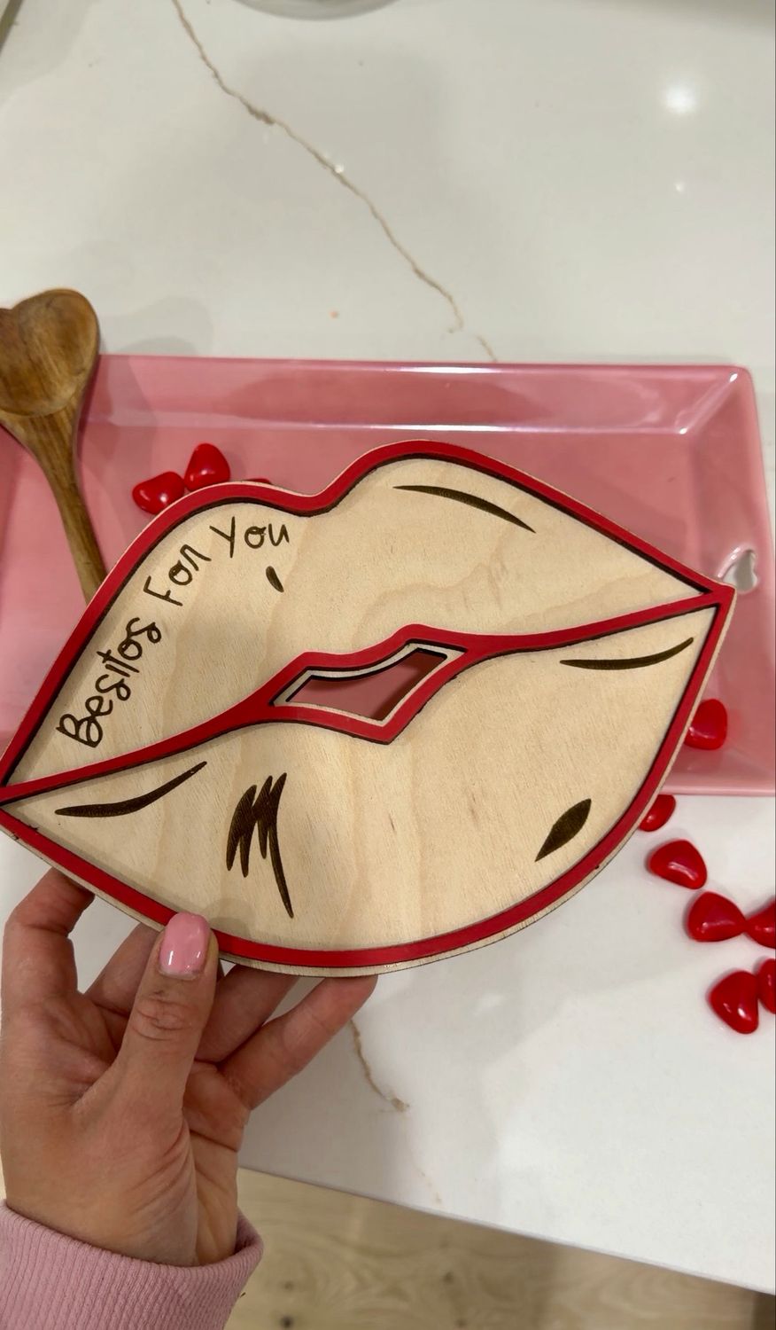 Valentines Day, Cafecito Bar decor, Viva el amor, Lips Decor, Besitos,