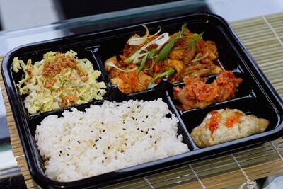 Spicy Chicken Bento Box