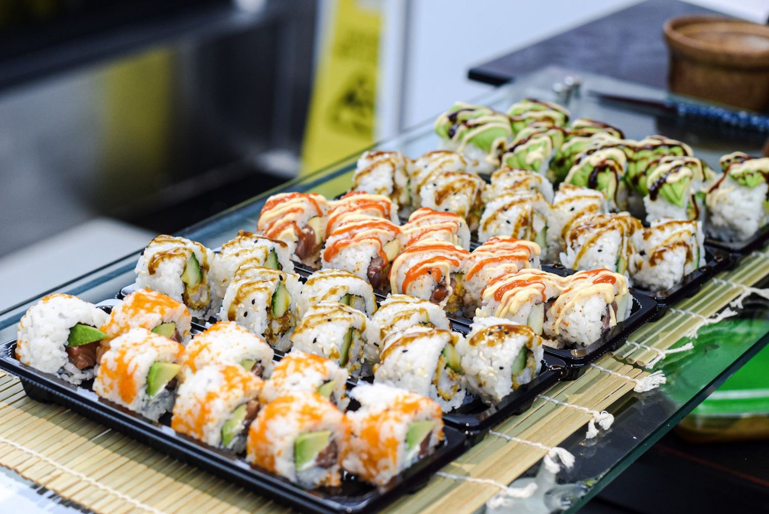 Uramaki Roll (8 pcs)