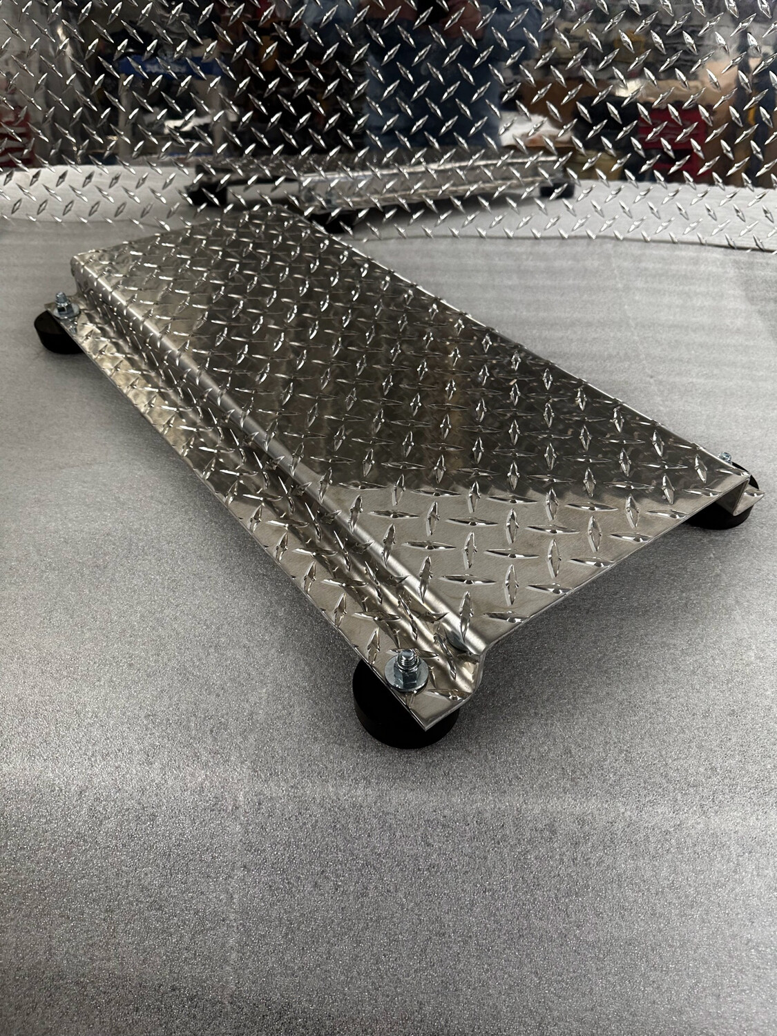 Polished Aluminum Diamond Tread Base Plate