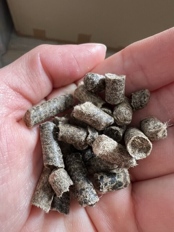 Alpaka-Wollpellets