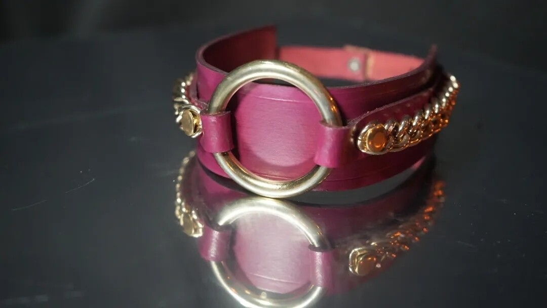 THE LILITH COLLECTION: Choke her chained
