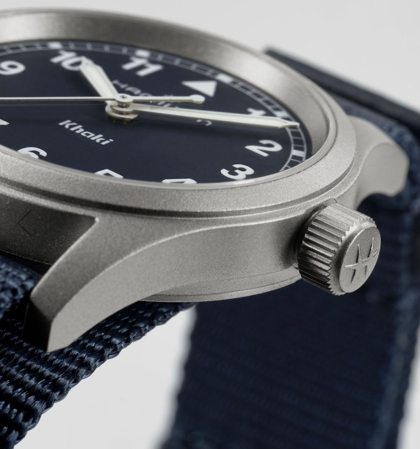 HAMILTON KHAKI FIEKD QUARTZ 33 MM