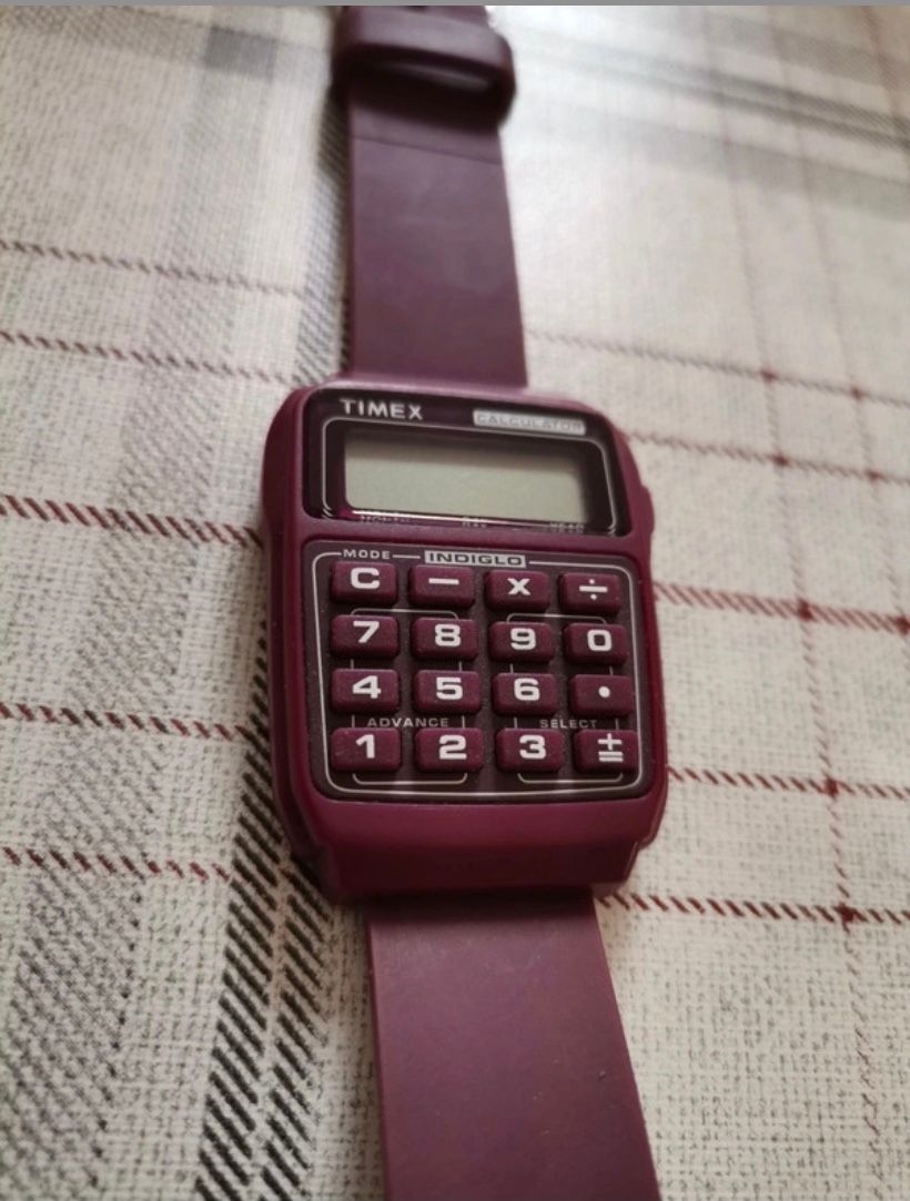 Timex Orologio calcolatrice Timex Retro Gerald Berry T2N189