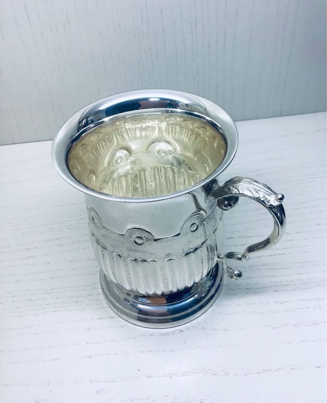 PORTA MATITE CON MANICO ARGENTO