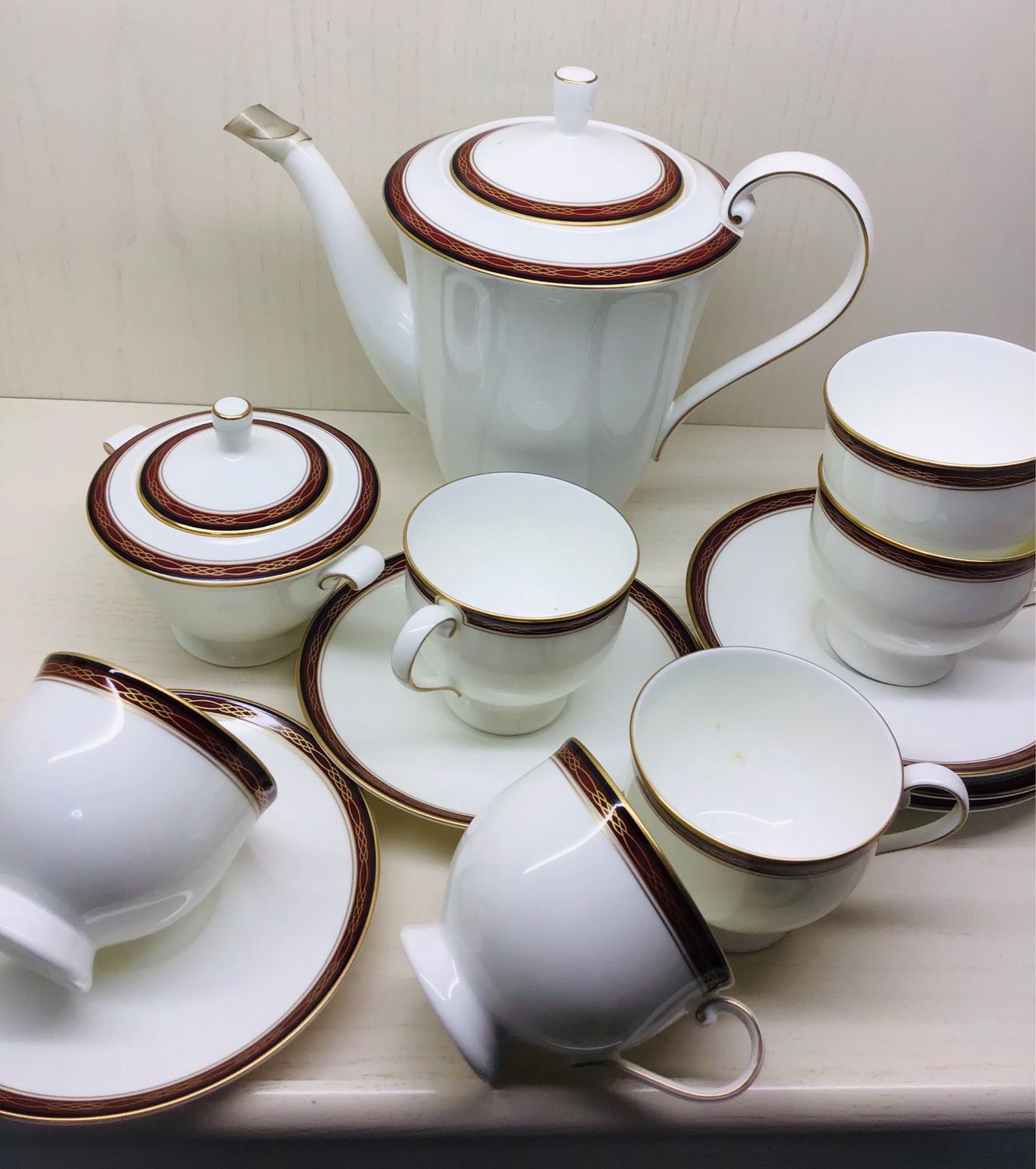 SERVIZIO THE PORCELLANA BONE CHINA DECORO ORO ZECCHINO