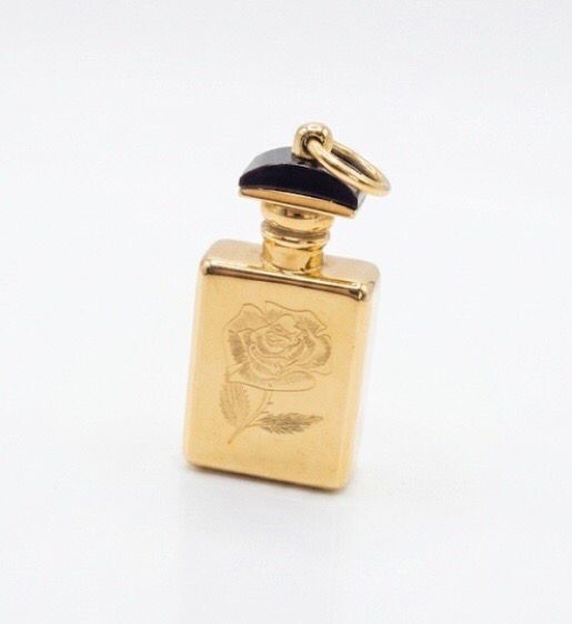 CIONDOLO VINTAGE PORTA PROFUMO ORO E ONICE CIONDOLO VINTAGE PORTA PROFUMO ORO E ONICE