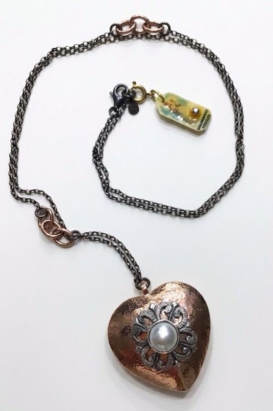 COLLANA ARGENTO CON PENDENTE CUORE E PERLA SACRAMORE FIRENZE