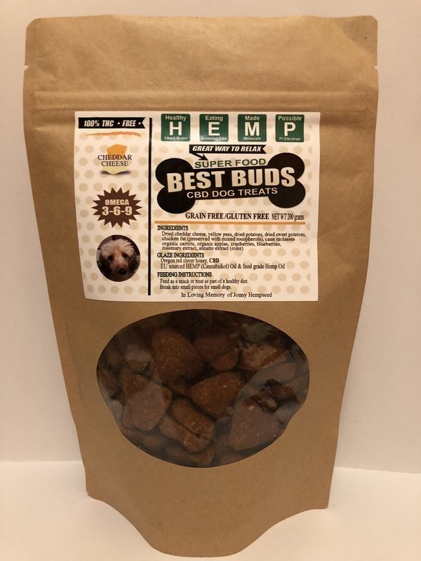 Best Buds CBD Chedder Pet Treats - heart-shaped - Gluten-Free/Grain-Free