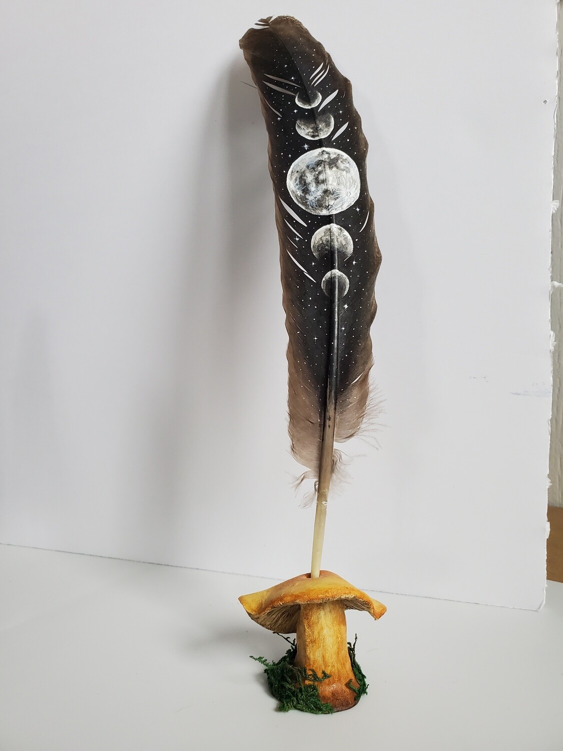 Moon Painted Feather w/Mushroom Stand