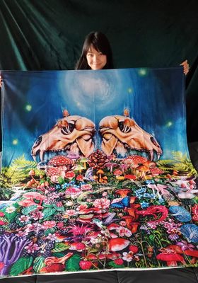 High-saturation tapestry/blanket