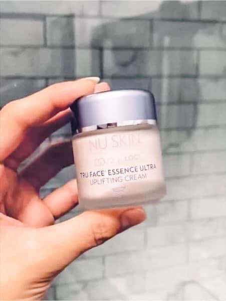 Uplifting Cream