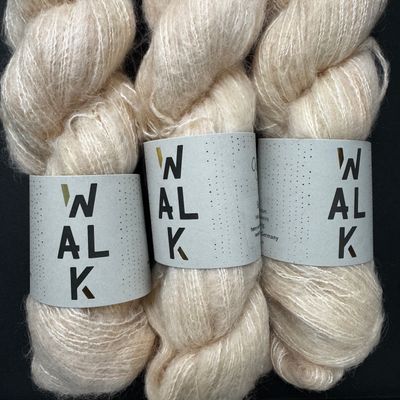 Walk Suri Fluff Oyster