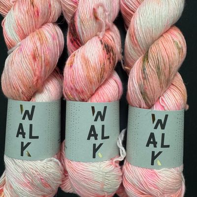 Walk Merlino Peach