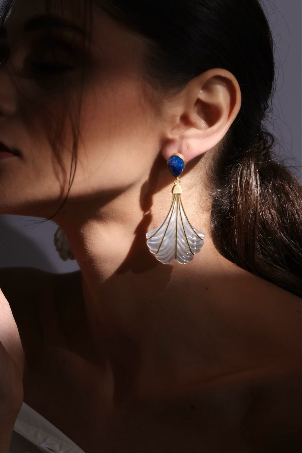 NINA In Mother Of Pearls And Colored Gemstones