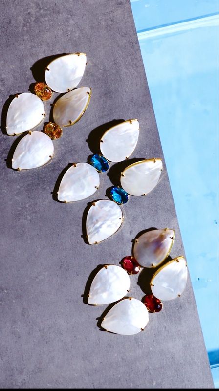 LEA In Mother Of Pearls And Colored Gemstones