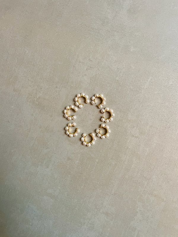 Earcuff In Pearls