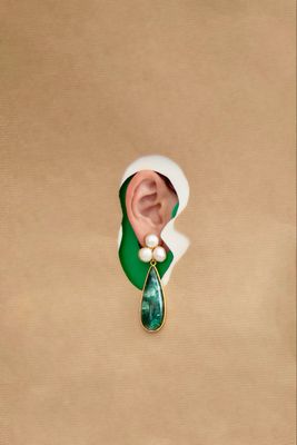 AUDREY Drops In Pearl And Jadeite