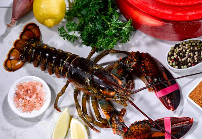COLD WATER WILD LOBSTER 1.25lbs Each