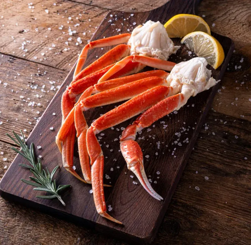 Snow Crab Claw Clusters, Canadian, 8-10 oz Snow Crab Claw Clusters, Canadian, 8-10 oz