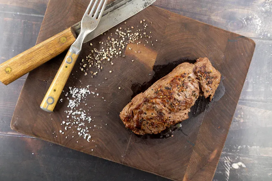 Camel Filet Mignon 5-6 Ounces