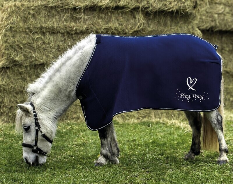 Fleecedecke für Ponys WUNSCHNAME navy by USG Fleecedecke für Ponys WUNSCHNAME navy by USG