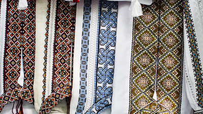Bestickte Shirts