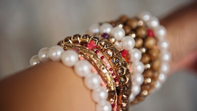 Armbänder