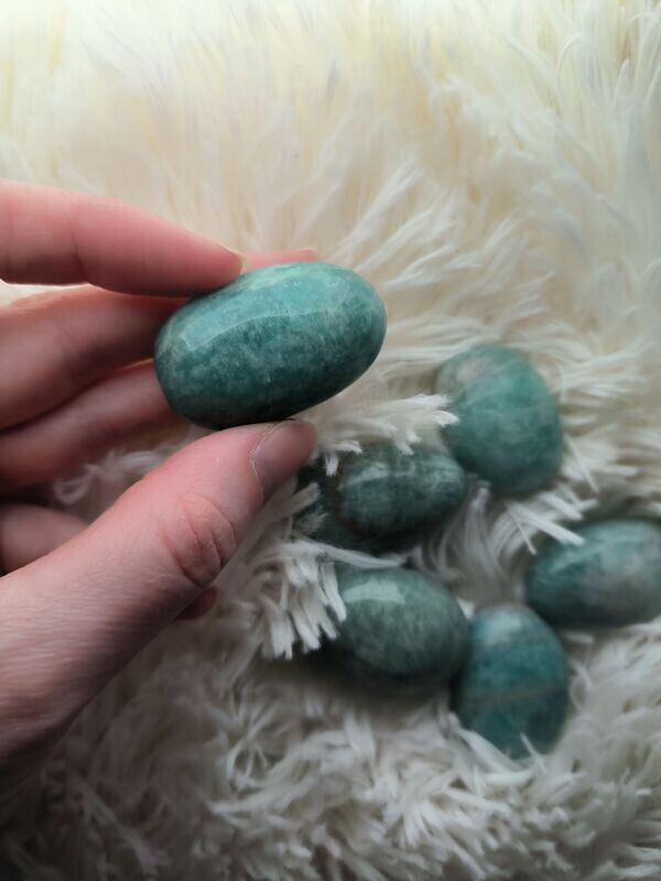 Amazonite :  Positivité - Guéri les chocs - Relation aux autres