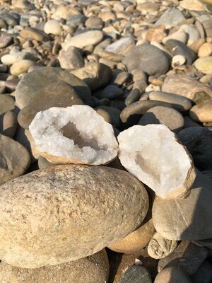 Géode de Quartz entière