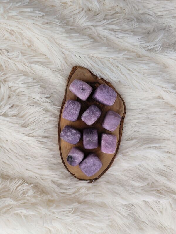 Lépidolite pour lutter contre les dépendances, troubles compulsifs et bien dormir