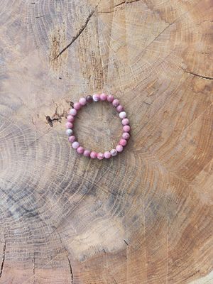 Bracelet Thulite : pour maitriser les émotions, guérir les blessures émotionnelles et soulager le stress