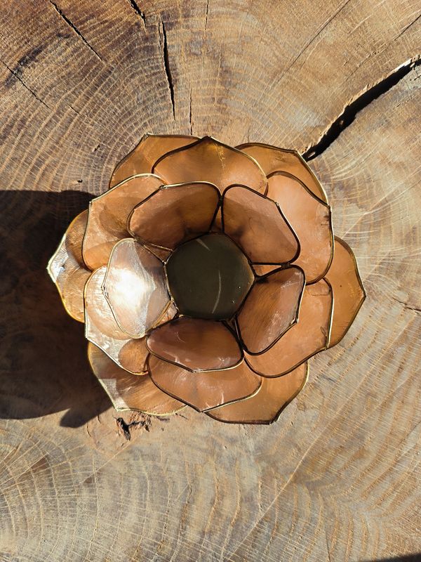 Bougeoir Lotus en Coquillage de Capiz
