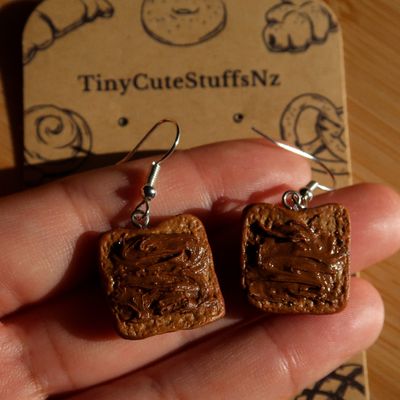 Nutella Toast Earrings (Wheatmeal Bread)