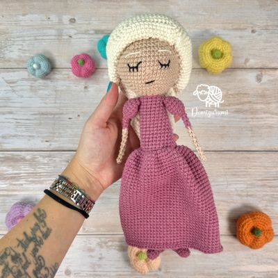 Brunilde the white fairy 🧚