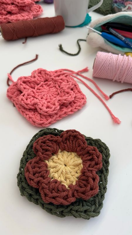 🌸 Workshop Sottobicchieri all'Uncinetto - Giovedì 16 Aprile