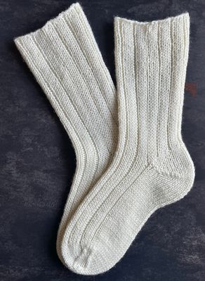 KIT Easy Socks ai 5 Ferri di Babushka_Handknit x Domigurumi
