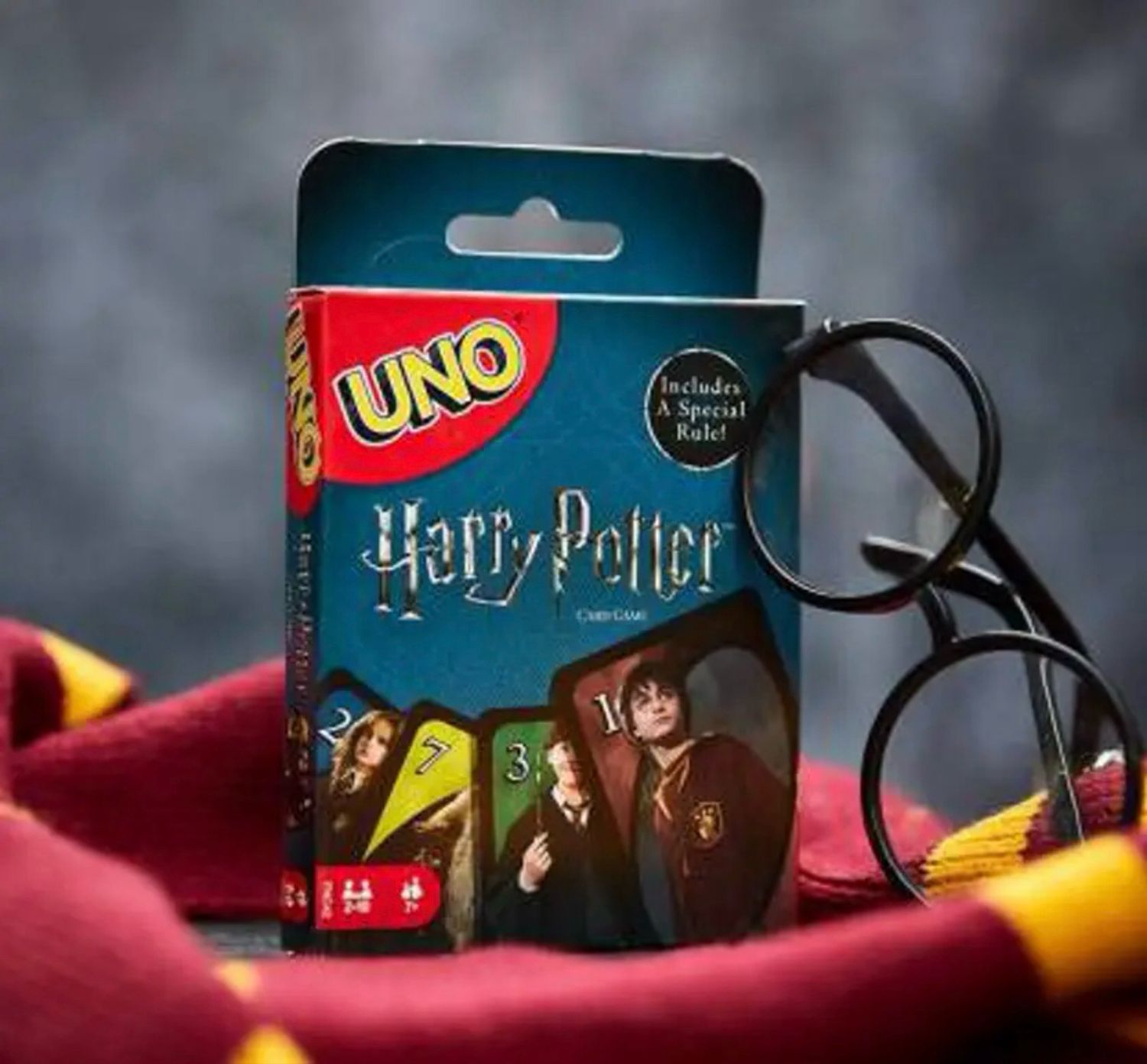UNO Harry Potter – The Magical Card Game for All Ages